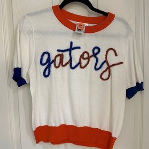 Queen Of Sparkles Gameday “Gators” White Glitter Script Sweater. Size small.